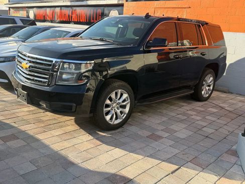 Used 2020 Chevrolet Tahoe 2WD image 4