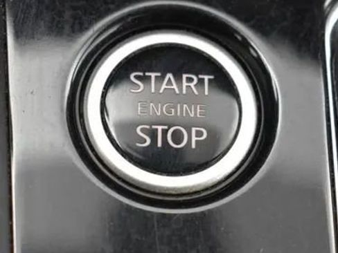 Used 2023 Nissan Kicks SV image 28