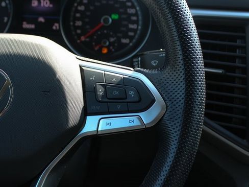 Used 2021 Volkswagen Atlas SE w/ Towing Package image 27