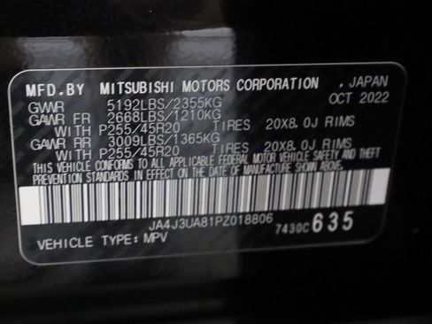 Used 2023 Mitsubishi Outlander SE image 54