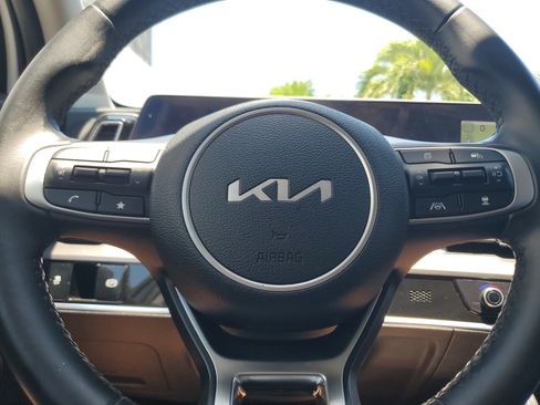 Used 2023 Kia Sportage SX FWD image 24