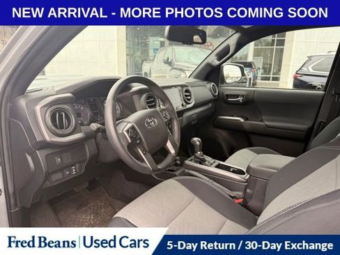 Certified 2021 Toyota Tacoma TRD Sport AWD/4WD image 11