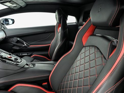Used 2017 Lamborghini Aventador S AWD/4WD image 20
