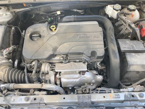 Used 2023 Chevrolet Malibu LS FWD image 14