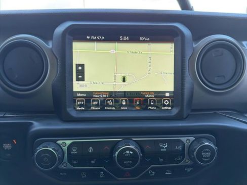 Used 2021 Jeep Wrangler Unlimited Sport AWD/4WD image 24