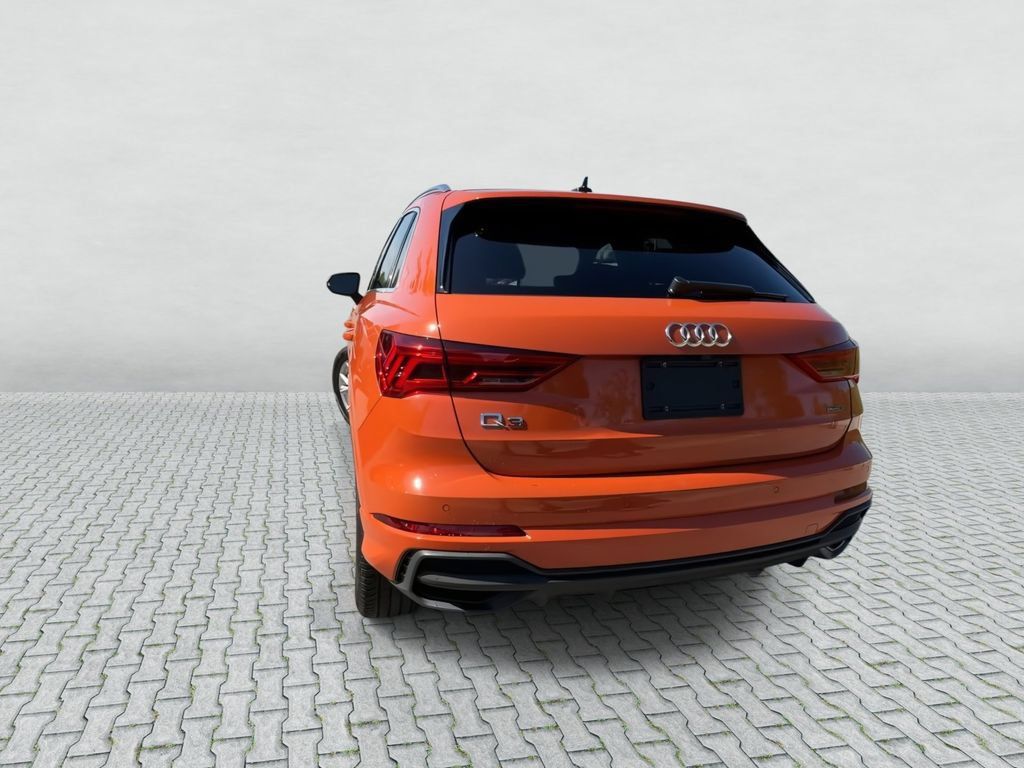 Used 2025 Audi Q3 2.0T Premium AWD/4WD image 7