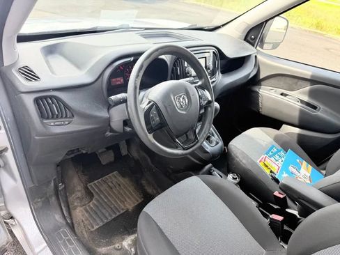 Used 2019 RAM ProMaster City Tradesman FWD image 13