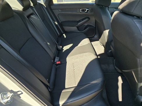 Used 2025 Honda Civic Sport image 8
