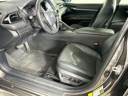 Used 2021 Toyota Camry XSE w/ Driver Assist Package image 10