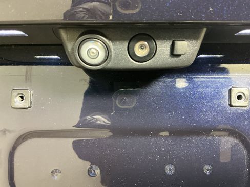 Used 2022 Cadillac Escalade Premium Luxury image 21