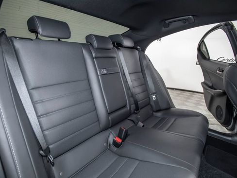 Used 2024 Lexus IS 350 F Sport RWD image 15