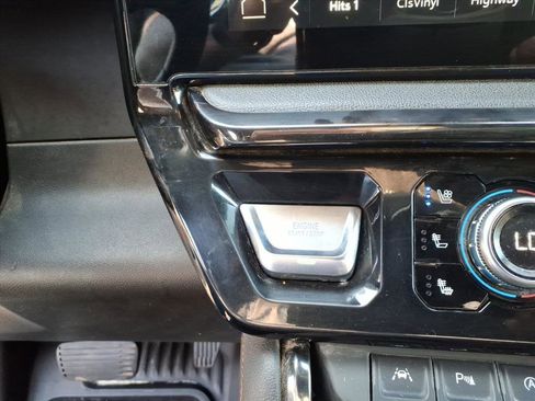 Used 2024 GMC Sierra 1500 AT4 w/ AT4 Carbonpro Edition image 13