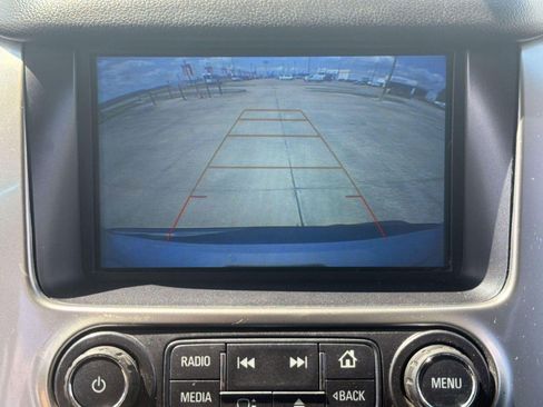 Used 2019 Chevrolet Suburban LT AWD/4WD image 21