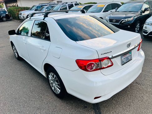 Used 2013 Toyota Corolla L FWD image 4