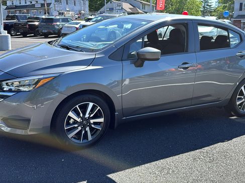 Certified 2025 Nissan Versa SV w/ Trunk Package FWD image 3