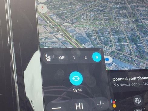 Used 2025 Volvo V60 B5 Cross Country Plus image 5