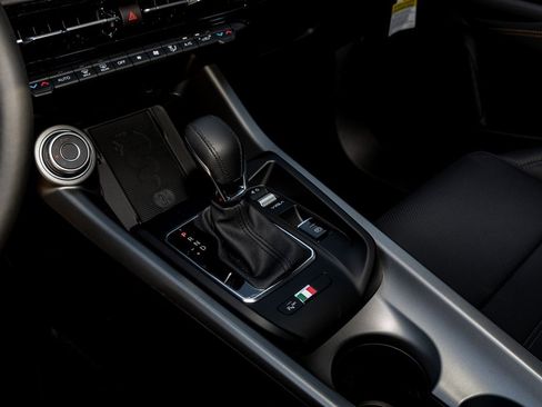 New 2025 Alfa Romeo Tonale w/ Premium Package image 34