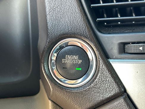 Used 2020 Chevrolet Tahoe LT RWD image 25