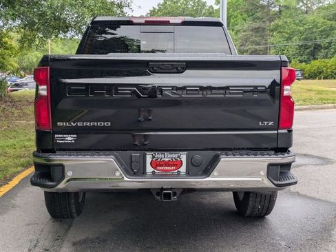 New 2026 Chevrolet Silverado 1500 LTZ w/ LTZ Convenience Package II AWD/4WD image 3