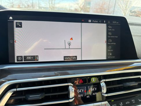 Used 2023 BMW X6 xDrive40i w/ Executive Package AWD/4WD image 30