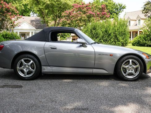 Used 2000 Honda S2000 image 19