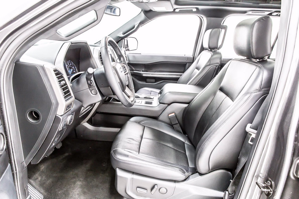 Used 2020 Ford Expedition XLT w/ Equipment Group 202A RWD image 25