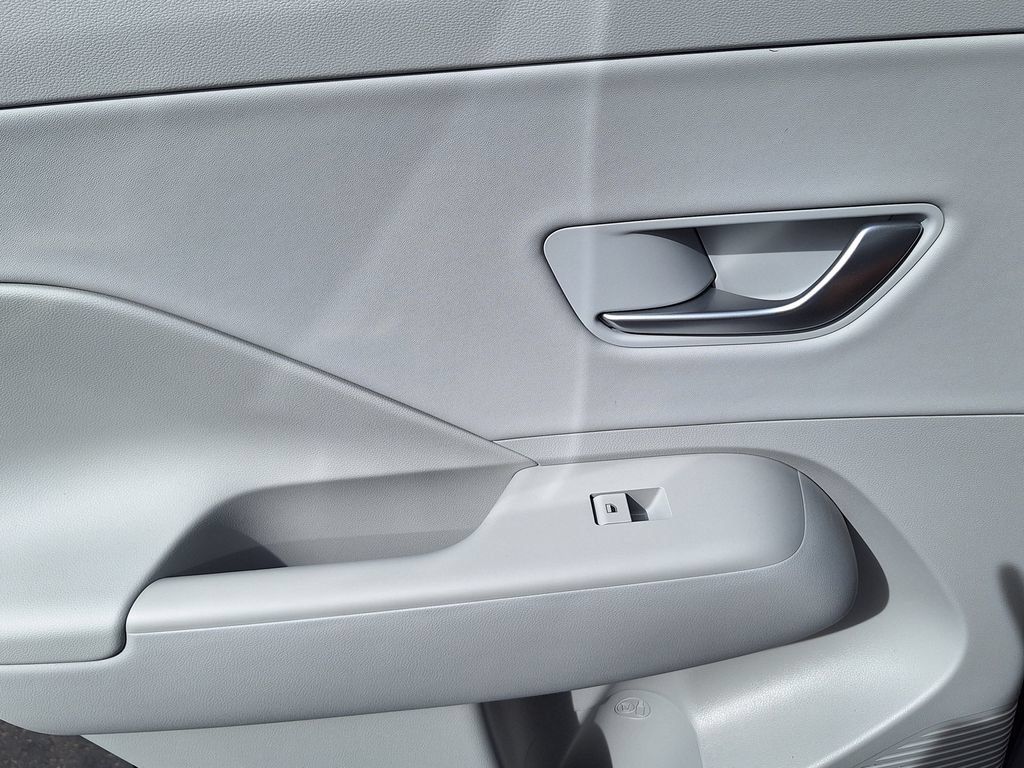 New 2026 Hyundai Kona Limited AWD/4WD image 13