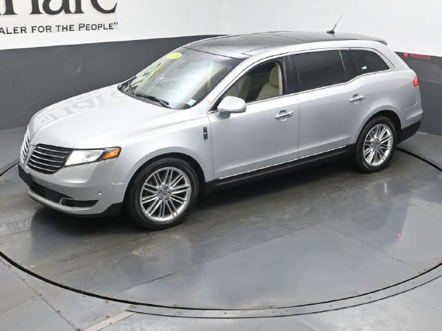 Used 2019 Lincoln MKT AWD image 54
