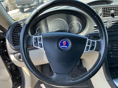 Used 2005 Saab 9-3 Aero FWD image 9