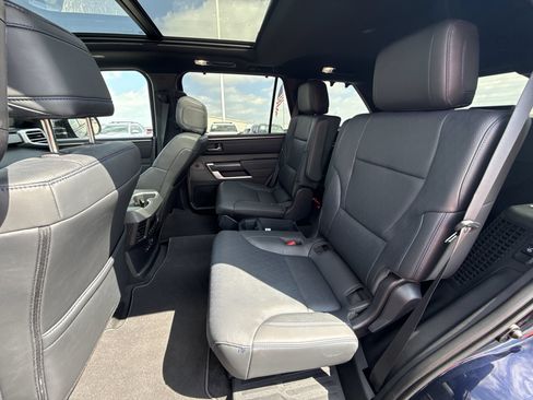 Certified 2025 Toyota Sequoia Platinum AWD/4WD image 25