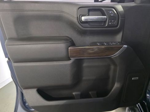 Used 2019 GMC Sierra 1500 SLT w/ SLT Premium Package image 8