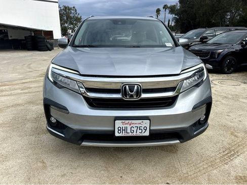 Used 2019 Honda Pilot Touring image 2