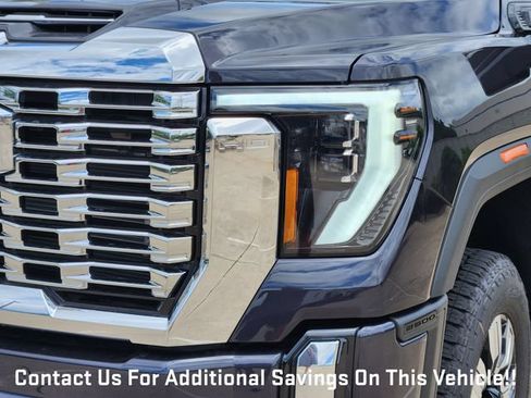 New 2026 GMC Sierra 2500 Denali w/ Denali Reserve Package AWD/4WD image 6