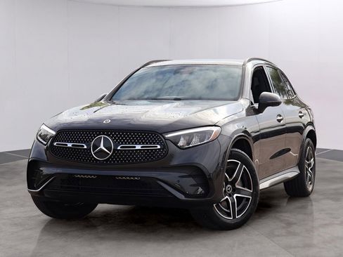 Certified 2026 Mercedes-Benz GLC 300 4MATIC image 1