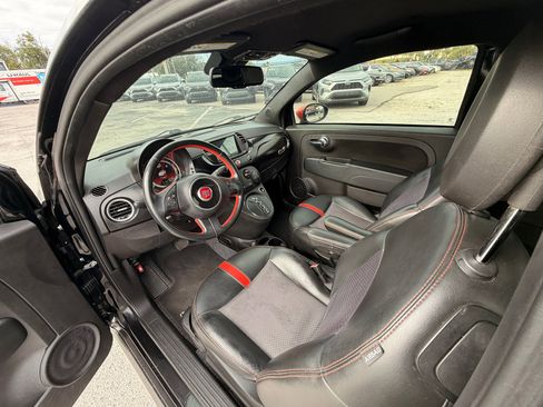 Used 2014 FIAT 500 e w/ Esport Package image 11