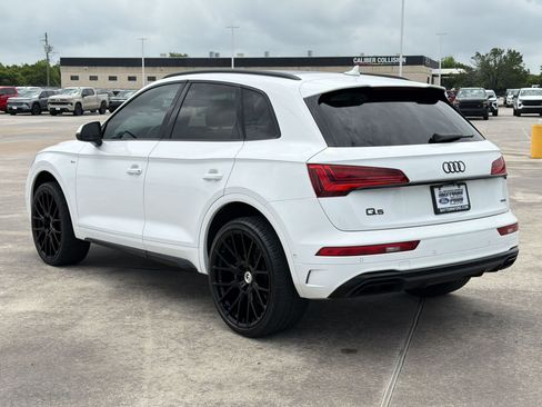 Used 2022 Audi Q5 2.0T Prestige w/ Prestige Package AWD/4WD image 3