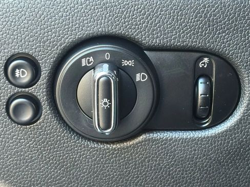 Used 2020 MINI Cooper S w/ Storage Package image 21