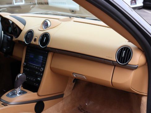 Used 2010 Porsche Cayman image 39