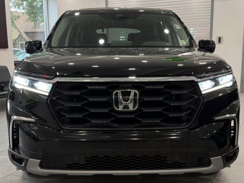 Used 2024 Honda Pilot EX-L image 2