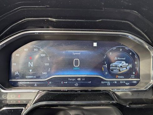 Used 2023 Chevrolet Silverado 1500 LT image 21