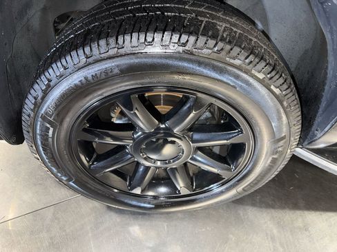 Used 2008 GMC Yukon Denali image 10