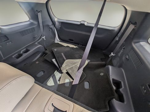 Used 2021 Hyundai Palisade SEL w/ Cargo Package FWD image 12