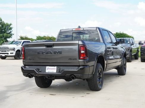 New 2026 RAM 1500 4x4 Crew Cab image 9