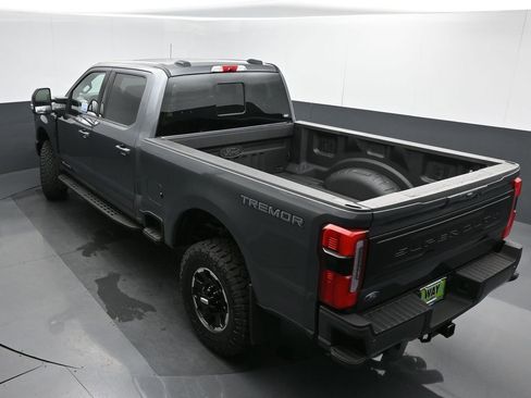 New 2026 Ford F350 Platinum w/ Tremor Off-Road Package image 42
