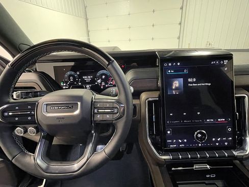 Used 2026 GMC Yukon XL Denali Ultimate AWD/4WD image 47