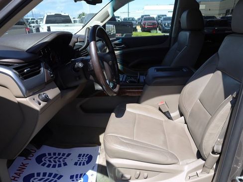 Used 2015 Chevrolet Tahoe LTZ RWD image 11