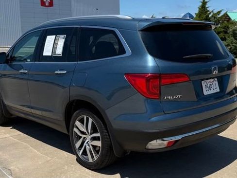 Used 2018 Honda Pilot Touring image 6