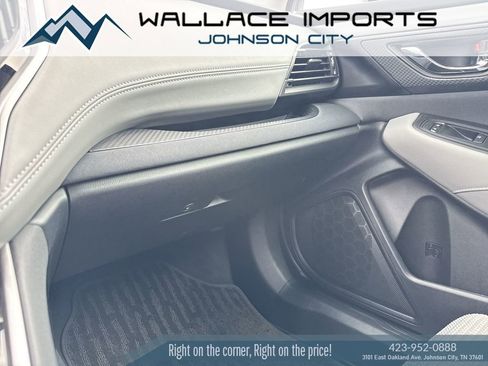 Certified 2025 Subaru Outback Premium image 22