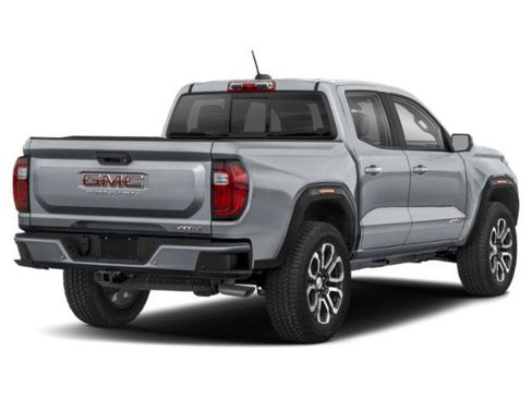 Used 2024 GMC Canyon AT4X w/ AT4X AEV Edition AWD/4WD image 5