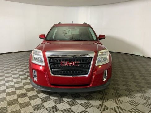 Used 2013 GMC Terrain SLE w/ Convenience Package FWD image 2
